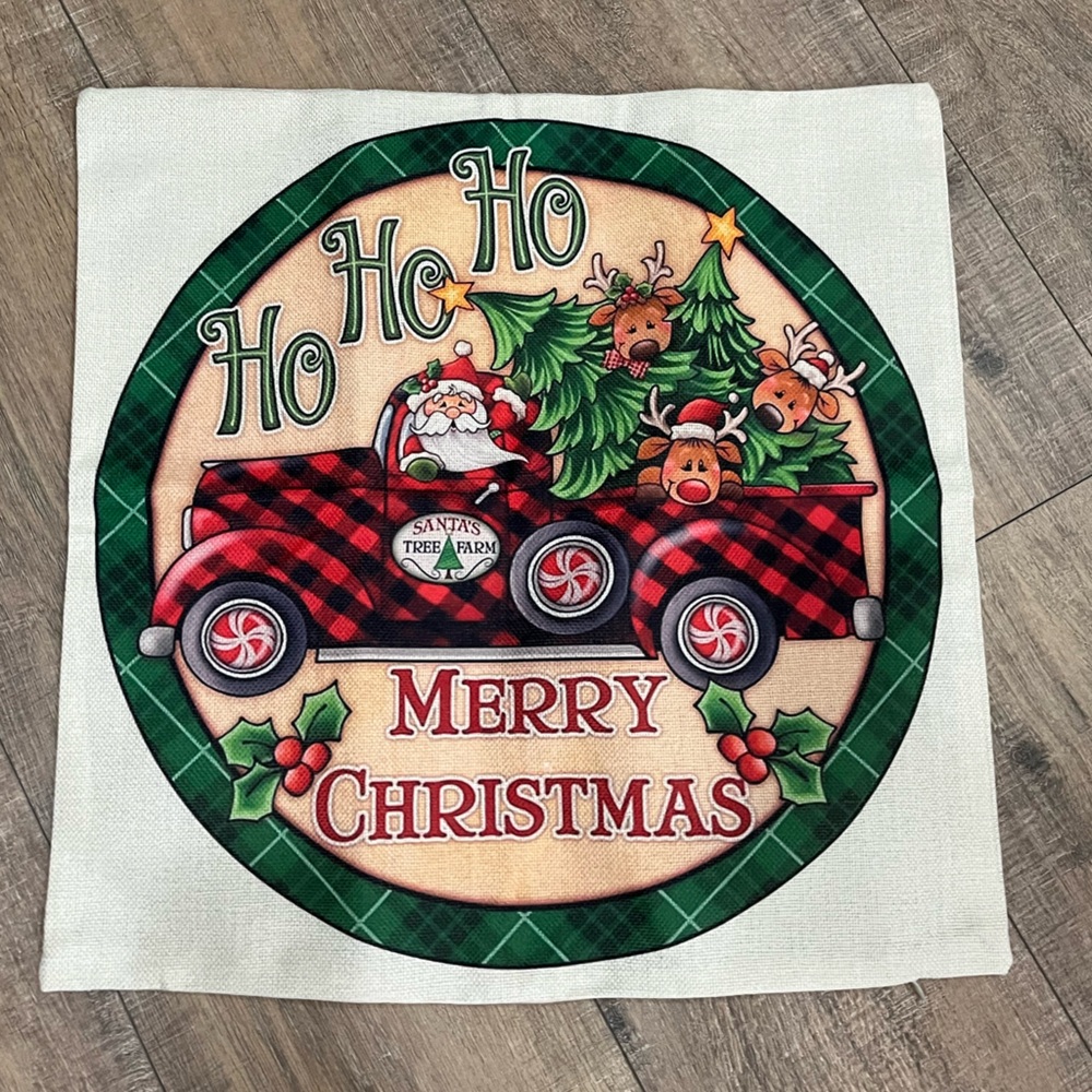 Clearance ~Festive Holiday Pillow Cover - Red and White 🎄🆕⭐️A 2 For $14 Item ⭐️